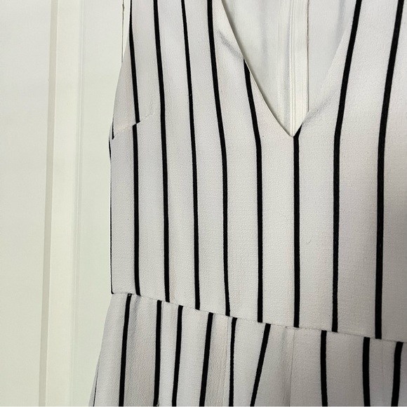 LF Striped Romper - Picture 3 of 6